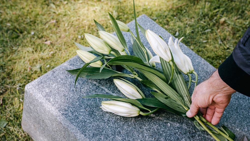 Honoring a Lifetime of Love: Meaningful Ways to Remember a Loved One After Valentine’s Day